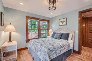 Casa Delfino - Savor Old World Charm with a Lush Poolside Retreat - West Palm Beach - 1