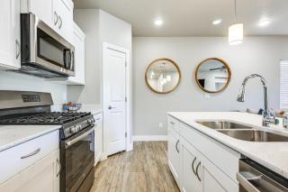 Resort Pool and Hot Tub Modern Condo in St George! - 4