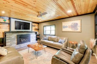 Creekside Retreat with Mtn Views in Lambsburg! - - 7