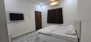 Shree Shiv bhakt niwas - Tuljapur - 4