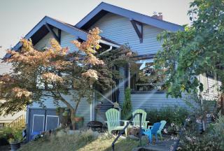 No Car Needed - N Beacon Hill Beauty - Seattle - 2