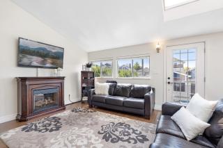 Family-Friendly 3BR Home - 4