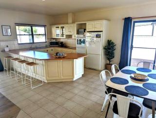 Bayside Breeze - Port Moonta - 1