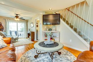 Lakefront Cottage 2 Mi to Palladium in Worcester! - Worcester - 5
