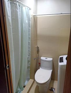 Len's Den 3 Entire Flat in Mall of Asia Pasay Manila - 8