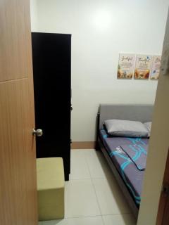 Len's Den 3 Entire Flat in Mall of Asia Pasay Manila - 2