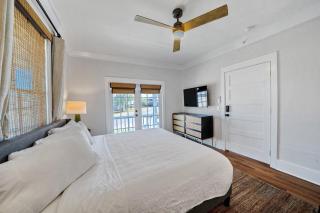 Taranto House by Visit Apalach - Apalachicola - 3