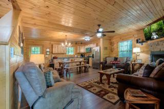 270 Black Bear Retreat Cabin - 3