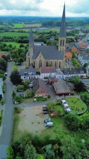Mondstrahl Saal & Hotel - Wadersloh - 8