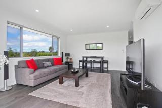 Luxury Stay Steps Away From Most Wedding Venues of Kumeu! - Kumeu - 8