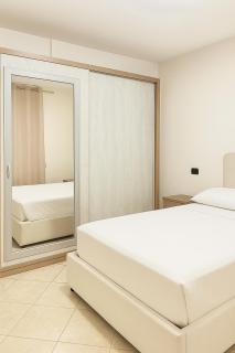Durrës Getaway - Golem - 1