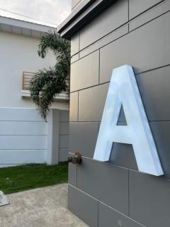 Plumera Mactan Condo Building A NoElevator Near Airport Beach Swimming Pool Hot Shower - Lapu Lapu City - 0
