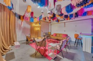 Brand New City Views Karaoke Room Near Downtown - 8