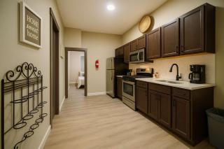 Tower Grove Oasis 2Bed Balcony - 8