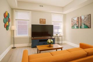 Tower Grove Oasis 2Bed Balcony - Soulard - 0