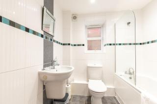 Contractor Base 2BR Parking - Southampton - 8