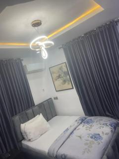 Starexx luxury apartment - Mama - 0