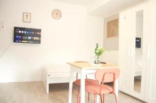 Studio Apartment 1- Komfort & Günstig - Berlin - 9