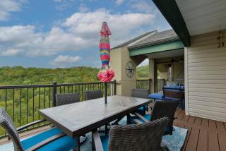 Gathering Place at the Nest with Open-Air Dining - Branson - 7