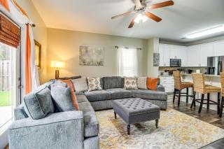 Spacious Pooler Home with Family-Friendly Perks - 5