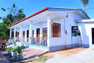 NMK Trinco Holiday Inn - Trincomalee - 8