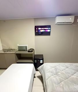 Loft Lux 4 (Smart TV, Ar condicionado, Cozinha...) - Chapecó - 8