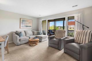 Relaxing 9th Hole View - For 6 - 6