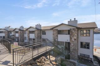 Lakescape at the Getaways - Kimberling City - 8