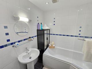 Exquisite 2 Bedroom Apartment - Sheffield - 7