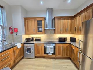 Exquisite 2 Bedroom Apartment - Sheffield - 3