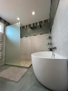 Ti an Aod Beachfront Stone Cottage Sleeps 10 OI Collection Rentals - 8