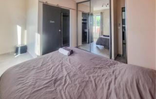 4 Bedroom Beautiful Home In Rognac - Rognac - 2