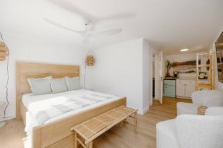 Walk to Beach | Cowboy Pool | Pets | Outdoor Shwr - Kure Beach - 9