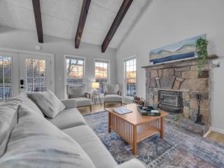 Spring Deals! | Hiking Trails | Walk 2 Fred's Deli - Beech Mountain - 4