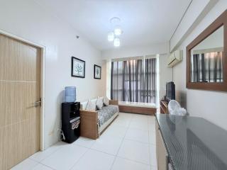 Miranda B 322 1BR at Pico de Loro by Raquel's Place - Nasugbu - 0