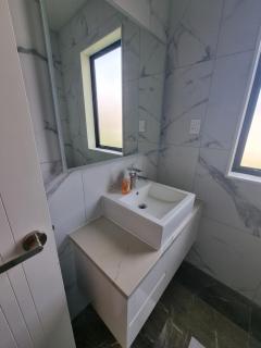 BEHOME - Modern Guest Suite - Kumeu - 6