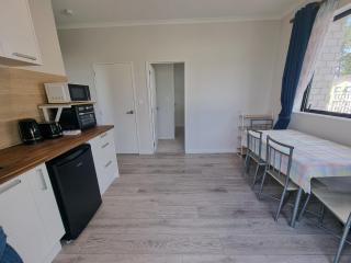 BEHOME - Modern Guest Suite - Kumeu - 4