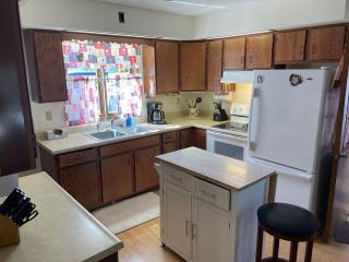 Clarks Grove Cooperative - - 6