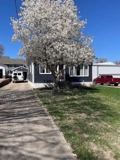Clarks Grove Cooperative - - 8