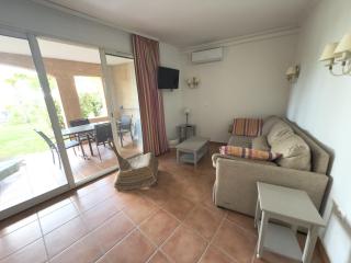 Appartement climatisé en Provence, à deux pas du Golf de Pont Royal - FR-1-658-35 - Mallemort - 1