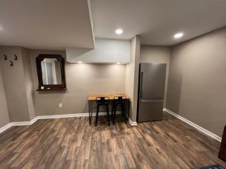 Charming Renovated Home Near Fayetteville, Rustic Retreat for Families - 2