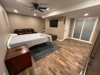 Charming Renovated Home Near Fayetteville, Rustic Retreat for Families - 3