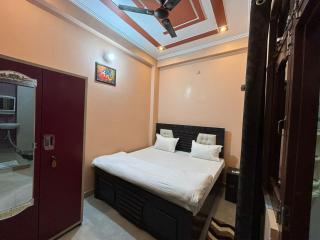 Krishna Kunj Homestay & Resort Ayodhya - Faizābād - 9