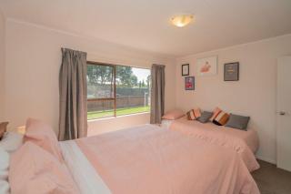 Hosts on the Coast Cosy on Catherine - Whitianga - 6