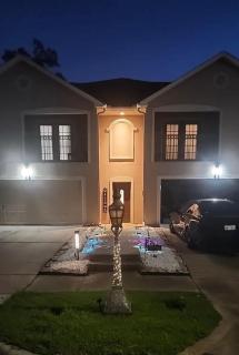 LUCKY House - Tranquility in the Middle of Houston - TV in every room - 300 m2 - Houston - 9