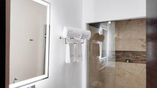 Emiliano42 suite 101 - 2