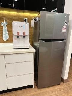 Symphony Tower - Studio, High Floor, Self Check in, Free Parking, Free Netflix, 200mbps WIFI WIFI - 3