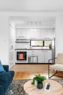 Stylish 2br Urban Retreat - Perth - 4