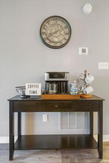 Pool View Oasis with Community Amenities - Branson - 1