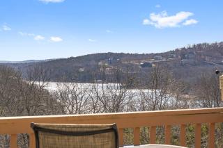 Lake Livin' - Incredible Views - Branson - 0